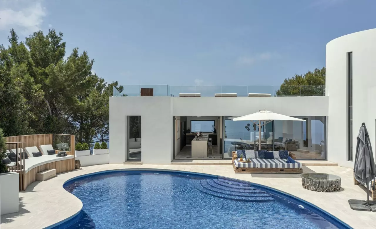 Bright Blue Cliff House in Ibiza, photo 30 of 30