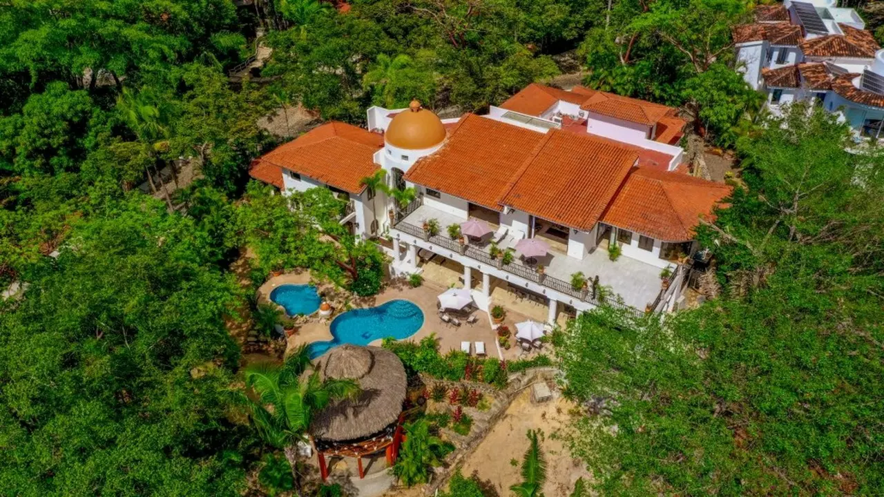 Villa Tesoro del Mar in Puerto Vallarta, photo 35 of 46