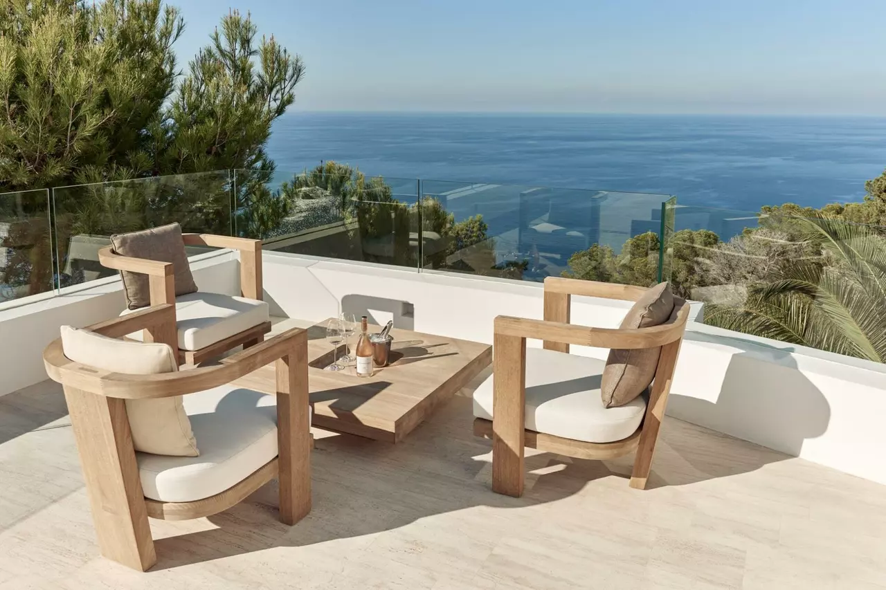 Bright Blue Cliff House in Ibiza, photo 27 of 30