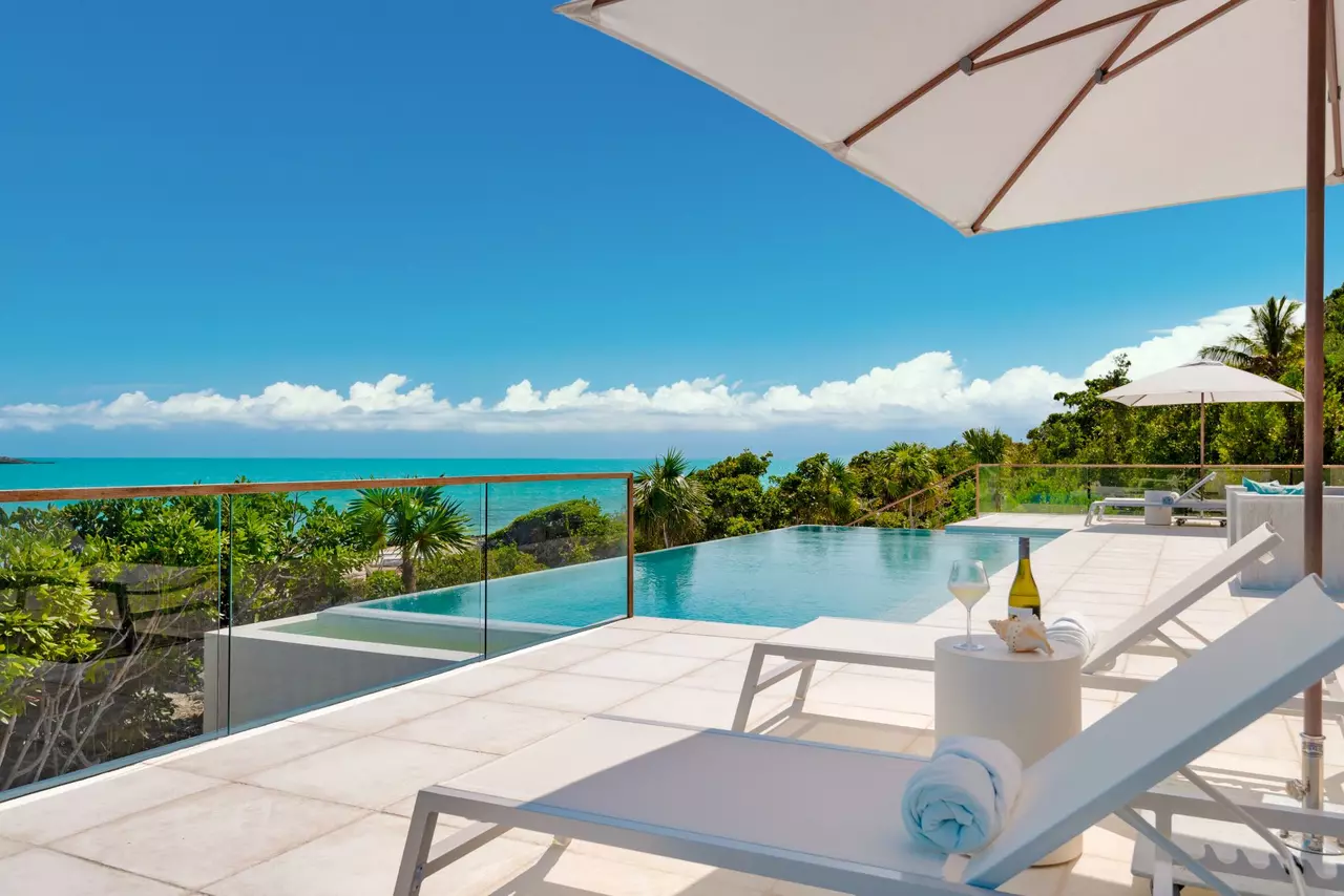 Bristol Bliss - Luxury Caribbean Villa in Turks and Caicos, photo 13 of 15