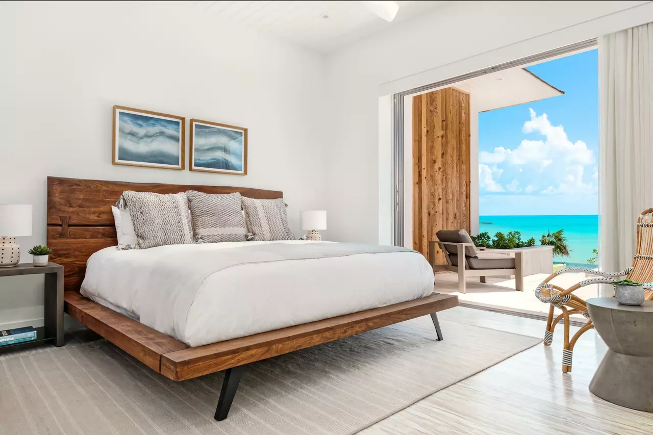 Bristol Bliss - Luxury Caribbean Villa in Turks and Caicos, photo 8 of 15