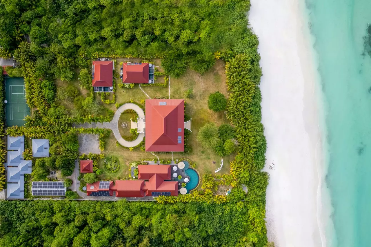 Praslin Paradise Estate in Africa & Indian Ocean, photo 37 of 43