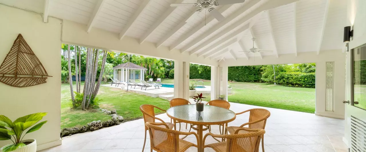 Villa Sandy in Barbados, photo 2 of 28