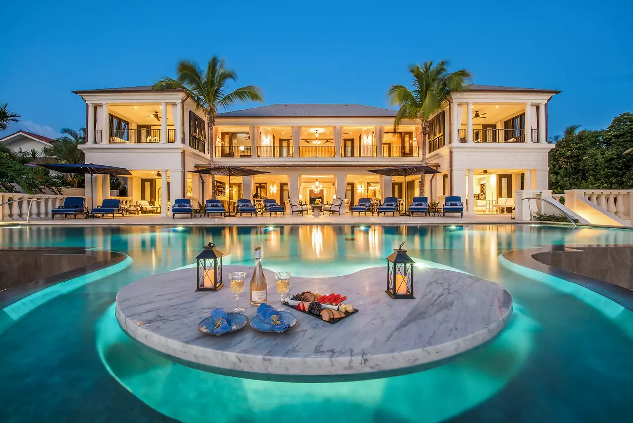 Villa Bound in Barbados, photo 3 of 35
