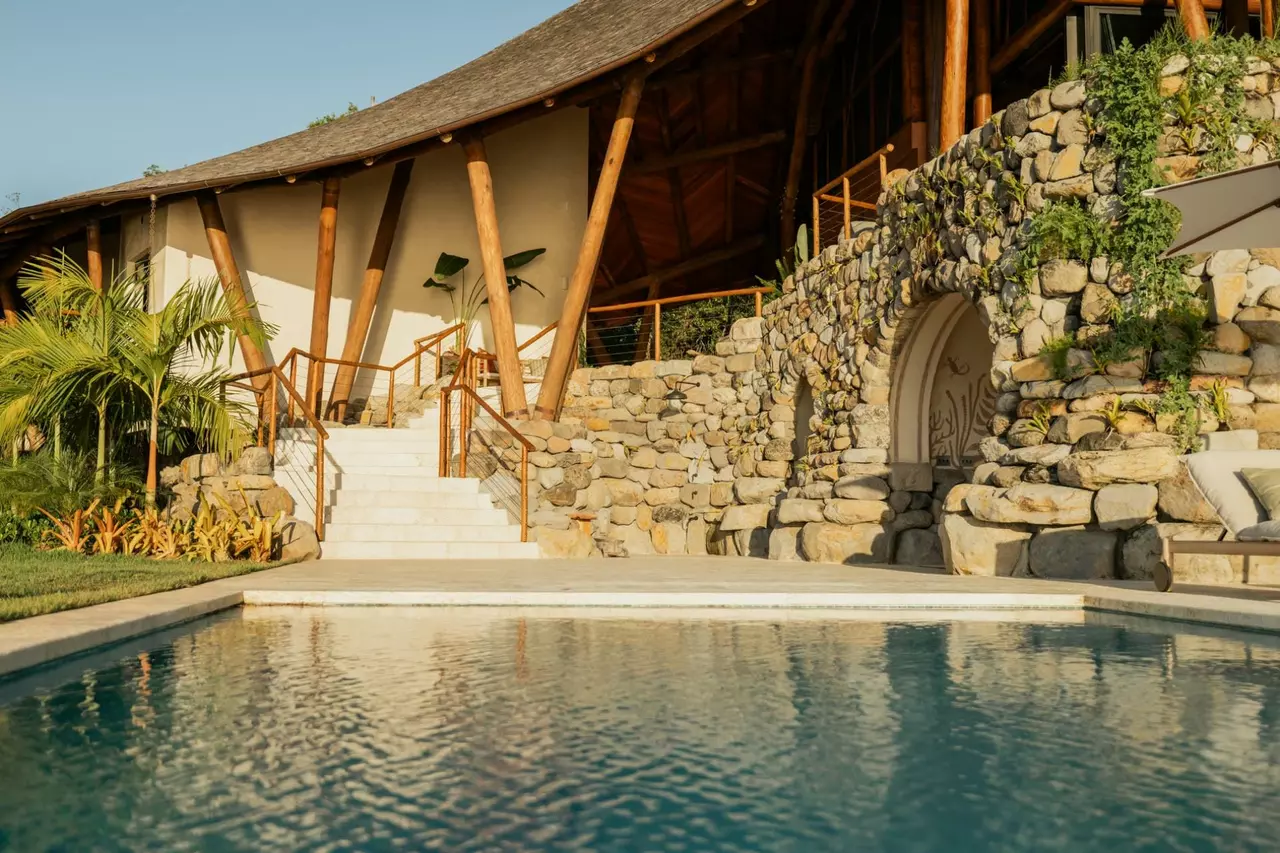 Casa Cavada in Latin America, photo 10 of 30