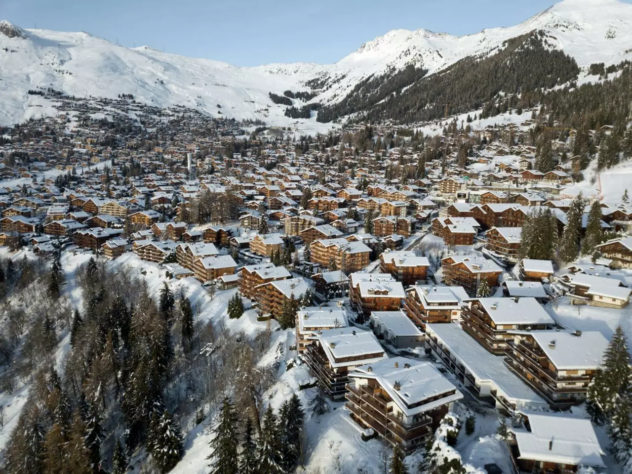 The Lodge in Swiss Alps, photo 26 of 41