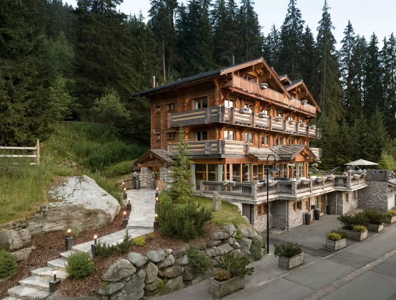 The Lodge in Swiss Alps, photo 18 of 41