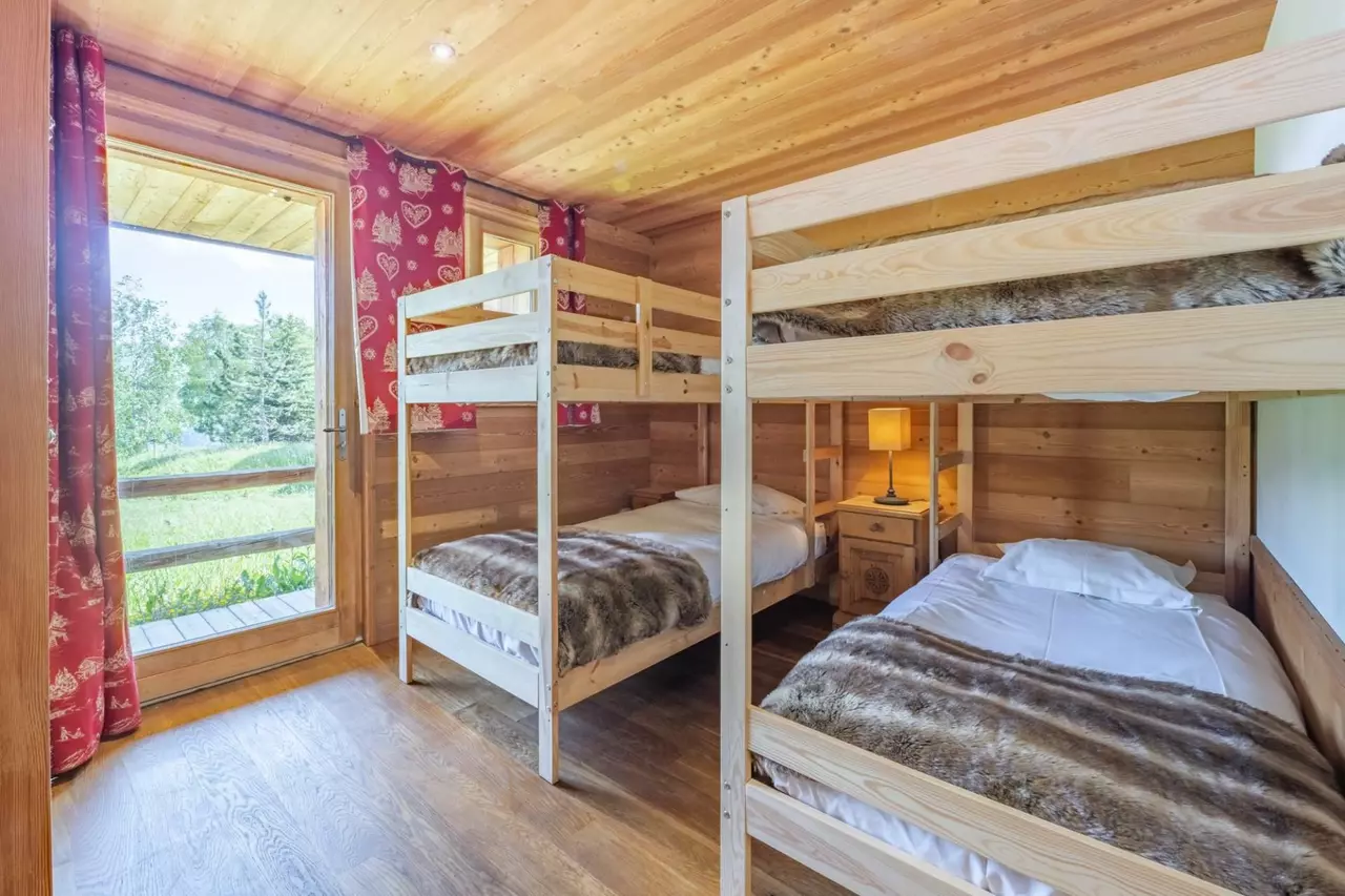 Chalet Bouquetin in French Alps, photo 8 of 20