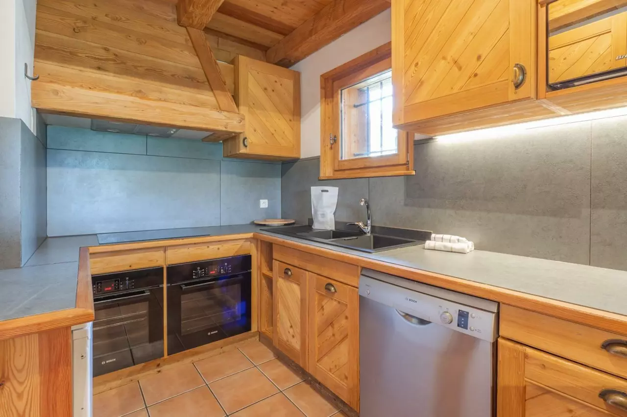 Chalet Bouquetin in French Alps, photo 6 of 20