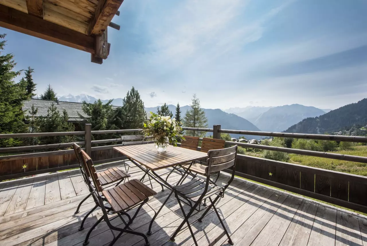 Chalet Tampa in Swiss Alps, photo 14 of 19