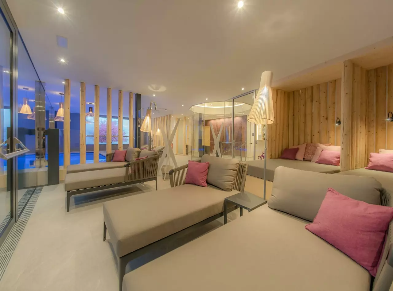 Chalet Sella Ronda in Italian Alps, photo 11 of 43