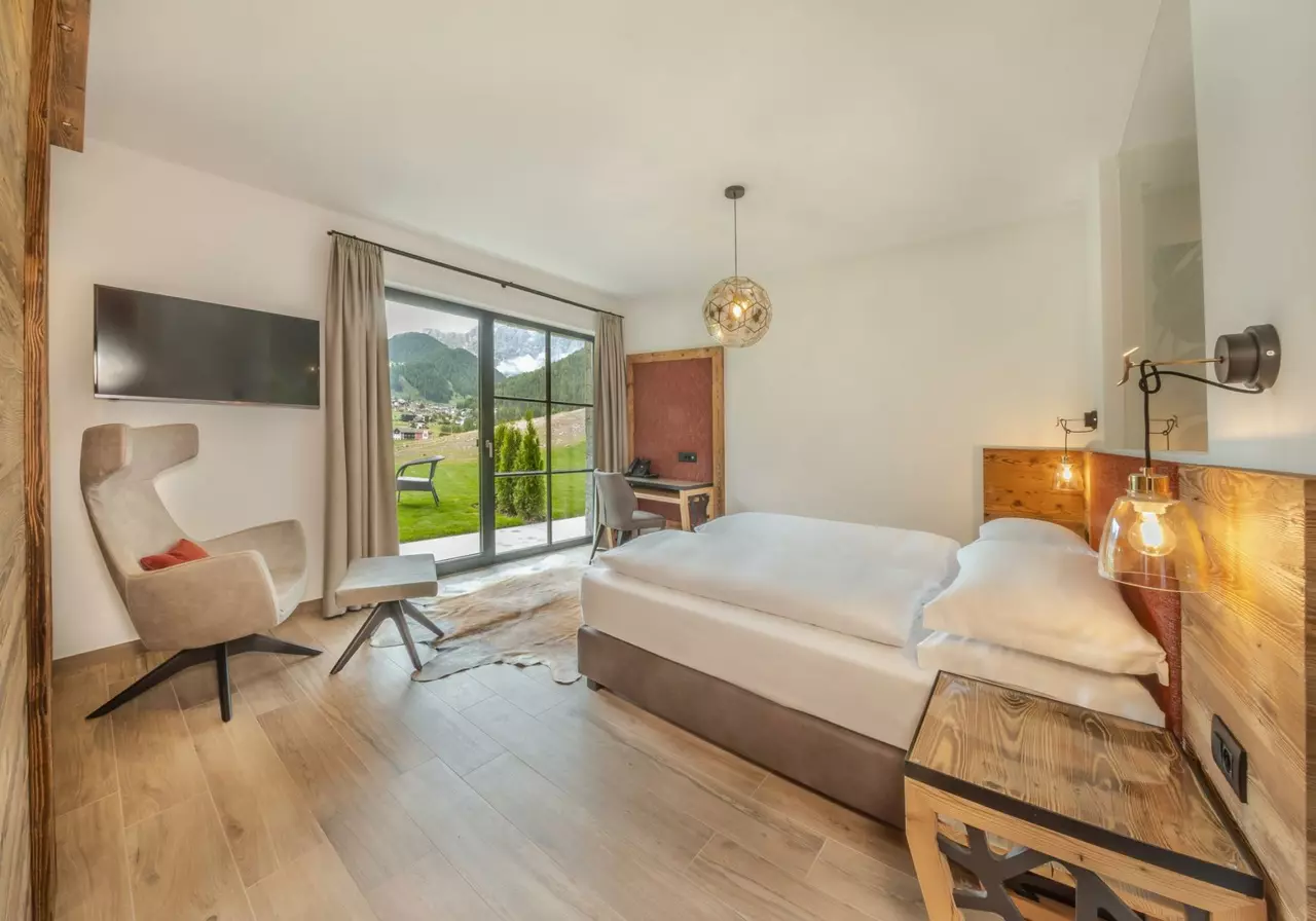 Chalet Sella Ronda in Italian Alps, photo 10 of 43