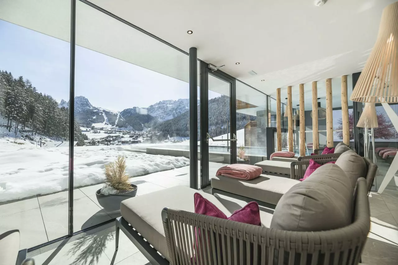 Chalet Sella Ronda in Italian Alps, photo 36 of 43