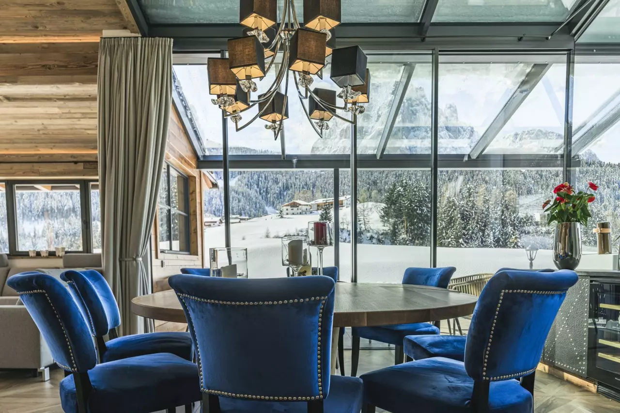 Chalet Sella Ronda in Italian Alps, photo 28 of 43