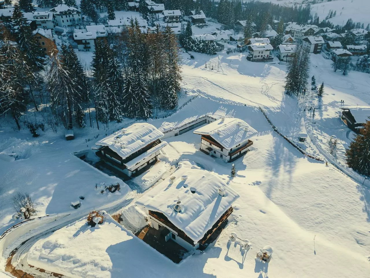 Luca Venturini Estate in Italian Alps, photo 27 of 34
