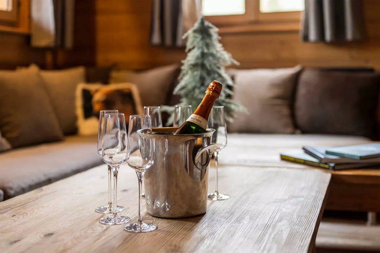 Chalet La Chapelle in French Alps, photo 21 of 23