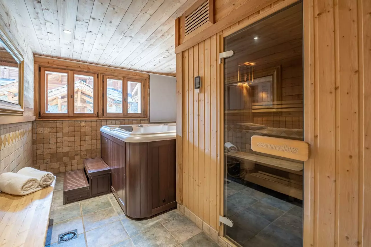 Chalet Loup in French Alps, photo 11 of 18