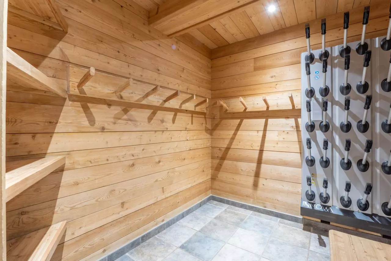 Chalet Loup in French Alps, photo 6 of 18