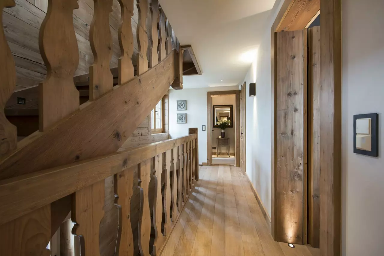 Chalet Chouqui in Swiss Alps, photo 12 of 43