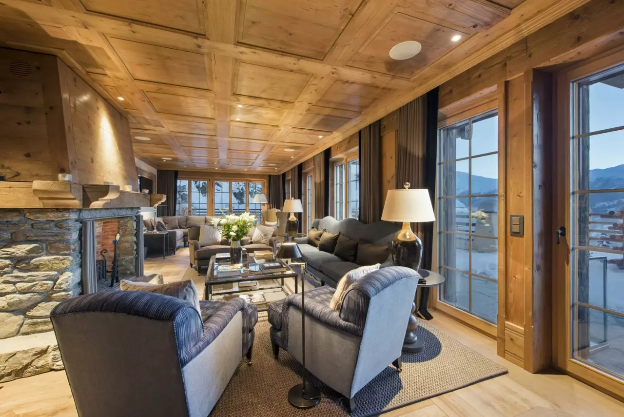 Chalet Chouqui in Swiss Alps, photo 25 of 43