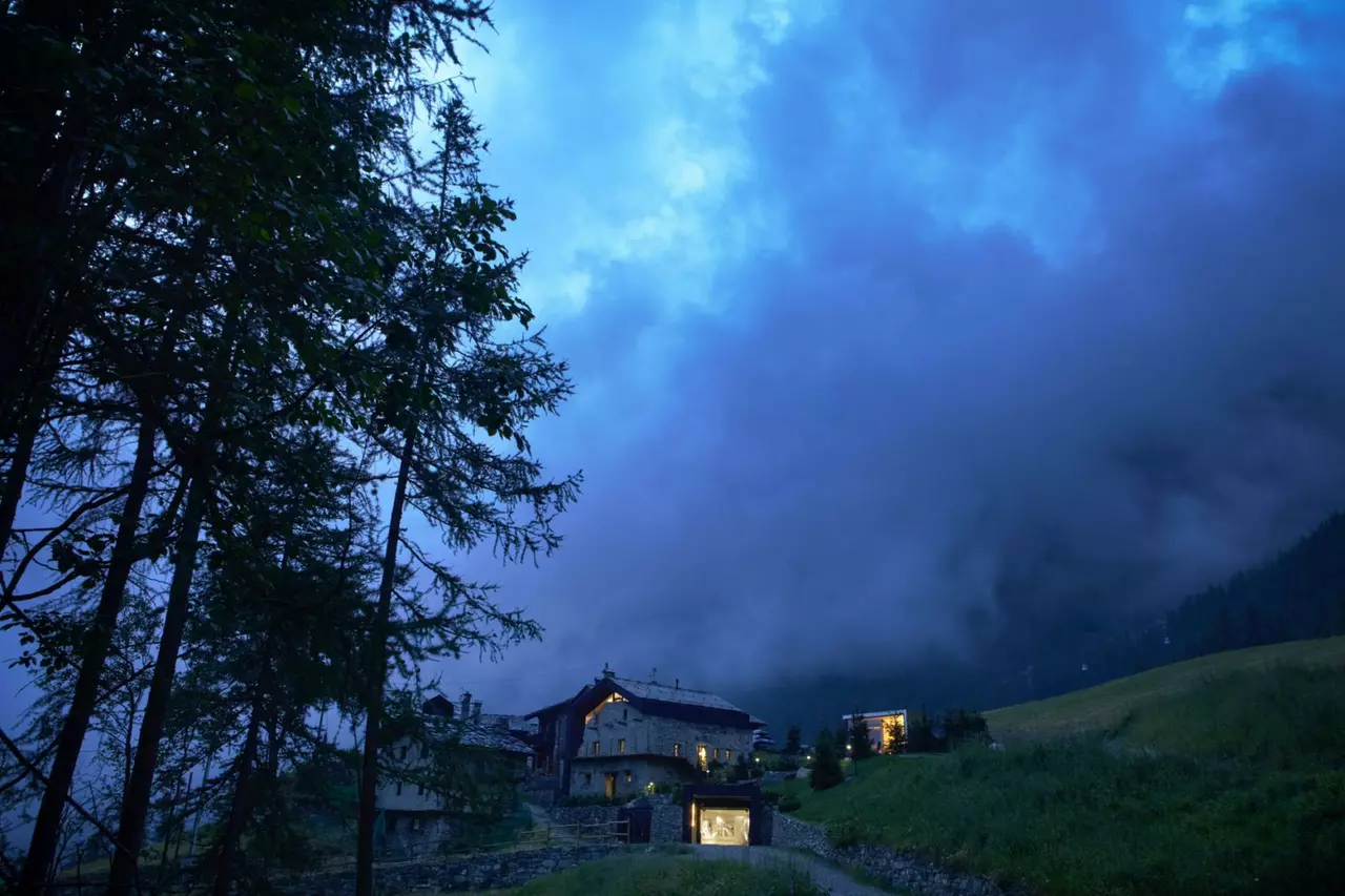 Chalet Heritage in Italian Alps, photo 17 of 26