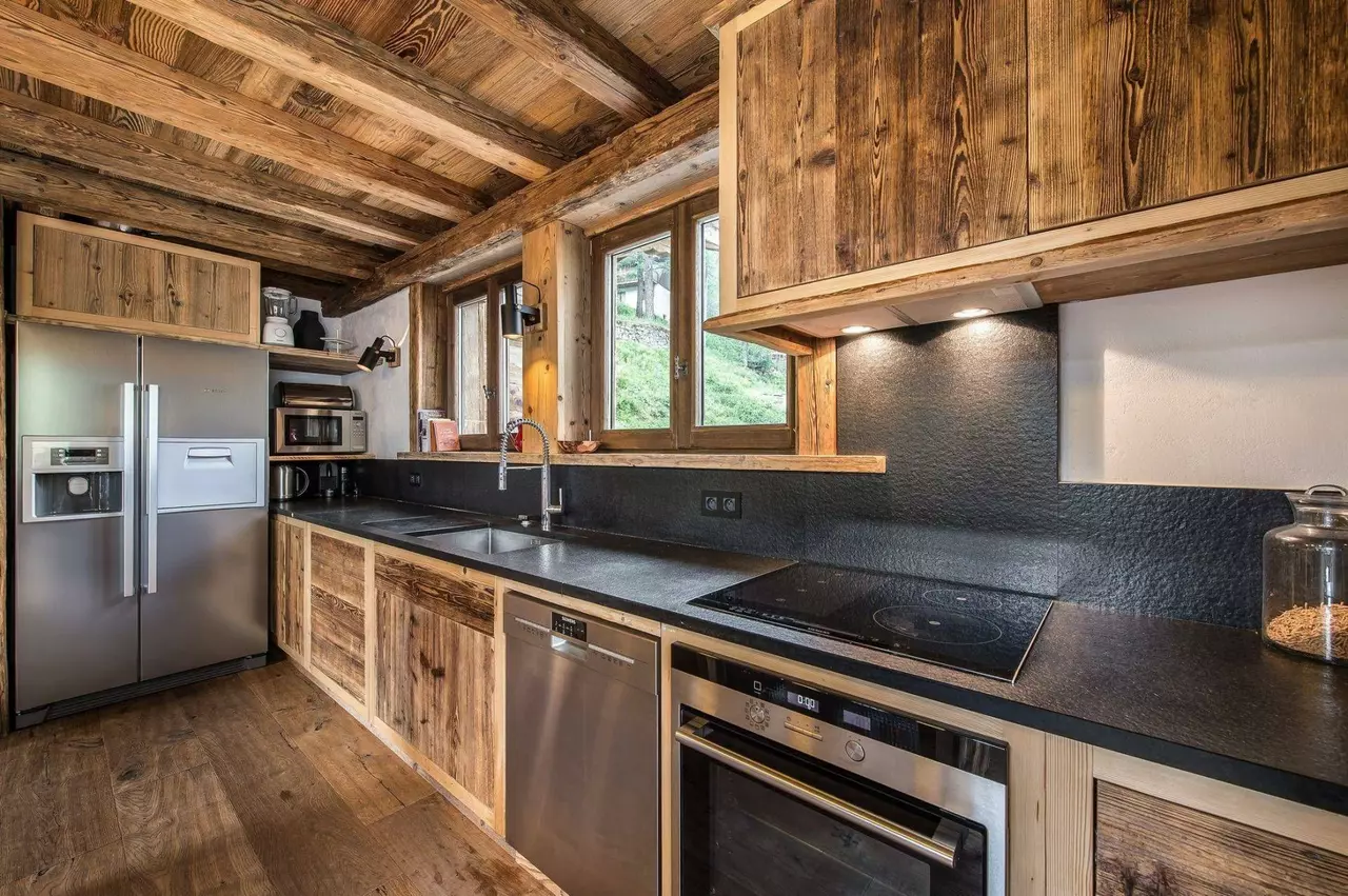 Chalet Tasna in French Alps, photo 9 of 18
