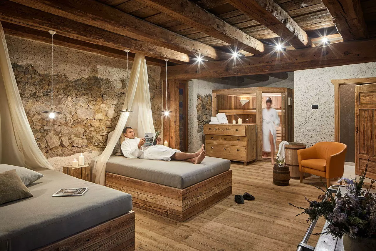 Chalet Sotciastel in Italian Alps, photo 35 of 43