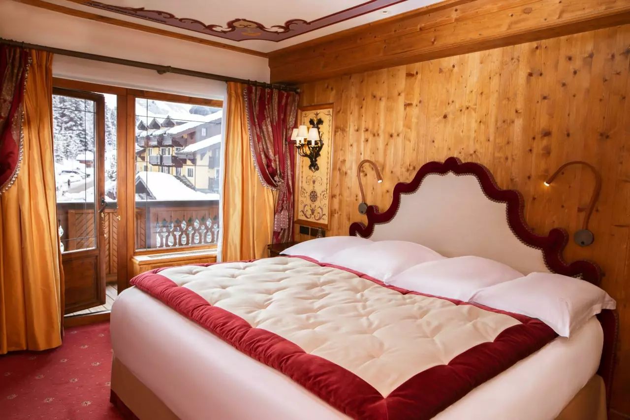 The Private Penthouse - Courchevel 1850 in French Alps, photo 14 of 20