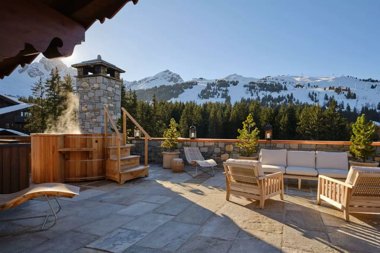 The Private Penthouse - Courchevel 1850 in French Alps, photo 11 of 20