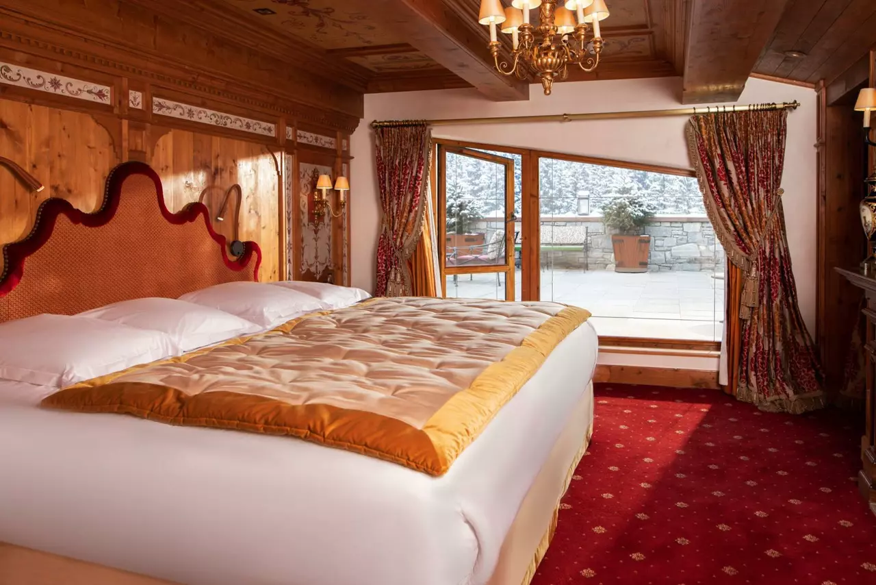 The Private Penthouse - Courchevel 1850 in French Alps, photo 8 of 20