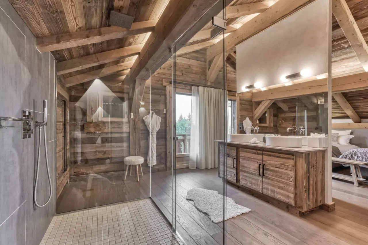 Chalet White Fox in French Alps, photo 11 of 21
