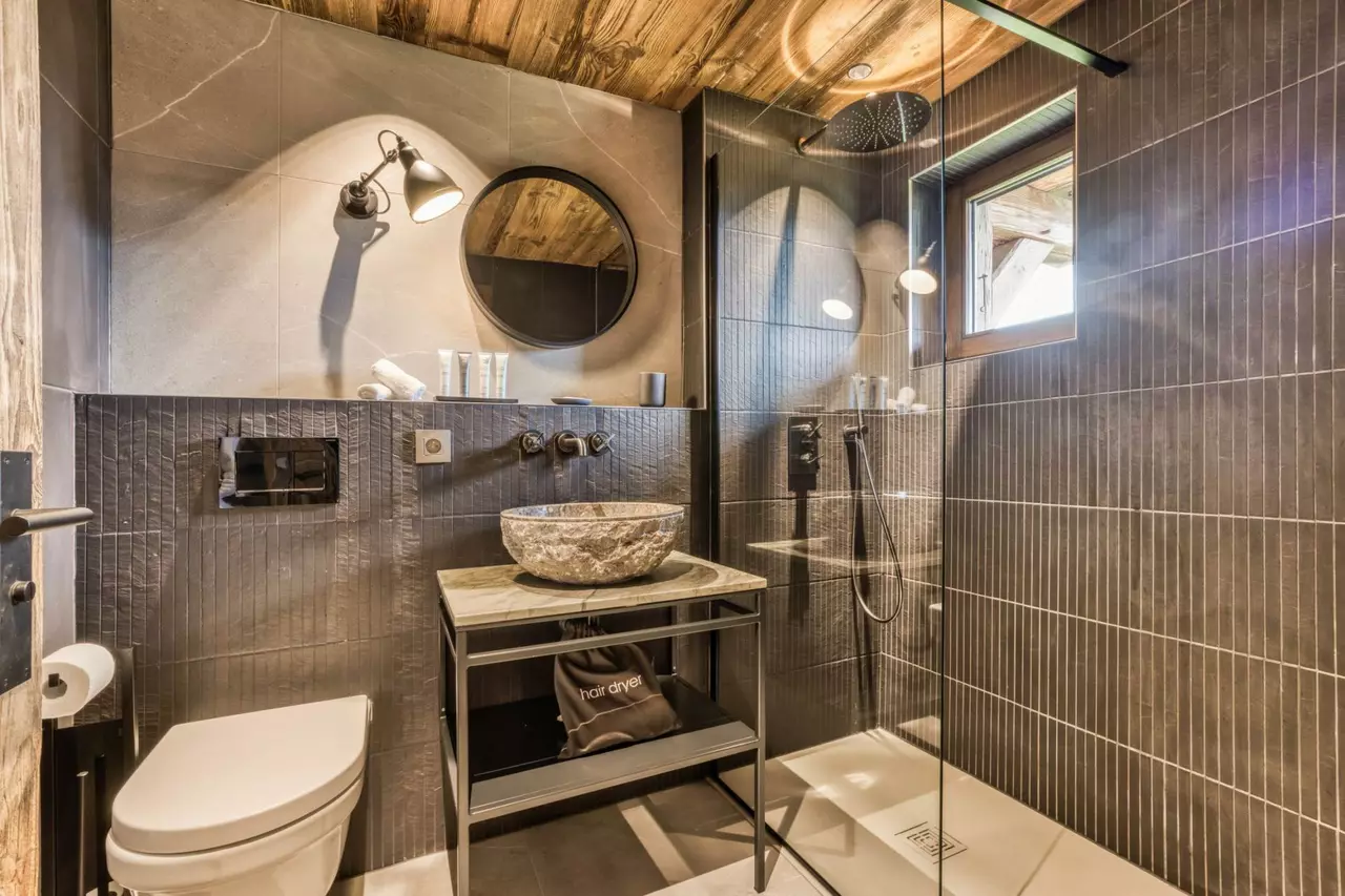 Chalet Silver Fox in French Alps, photo 10 of 25
