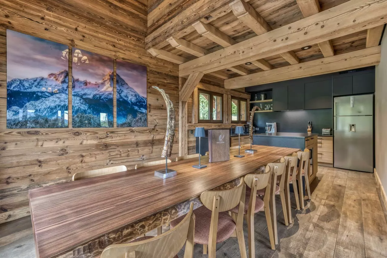Chalet Silver Fox in French Alps, photo 13 of 25