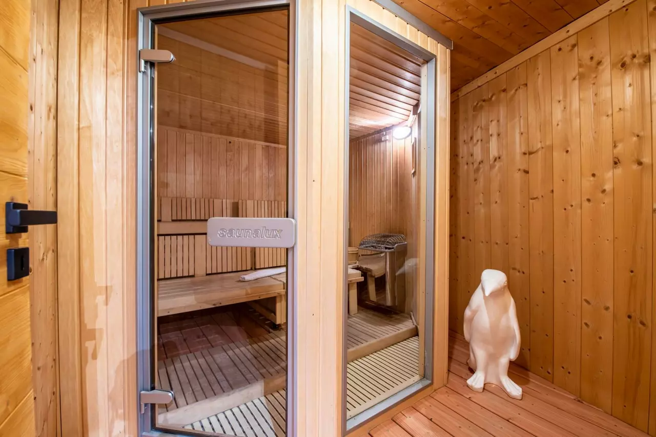 Chalet Alaska in French Alps, photo 13 of 29