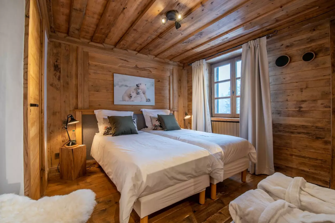 Chalet Alaska in French Alps, photo 5 of 29