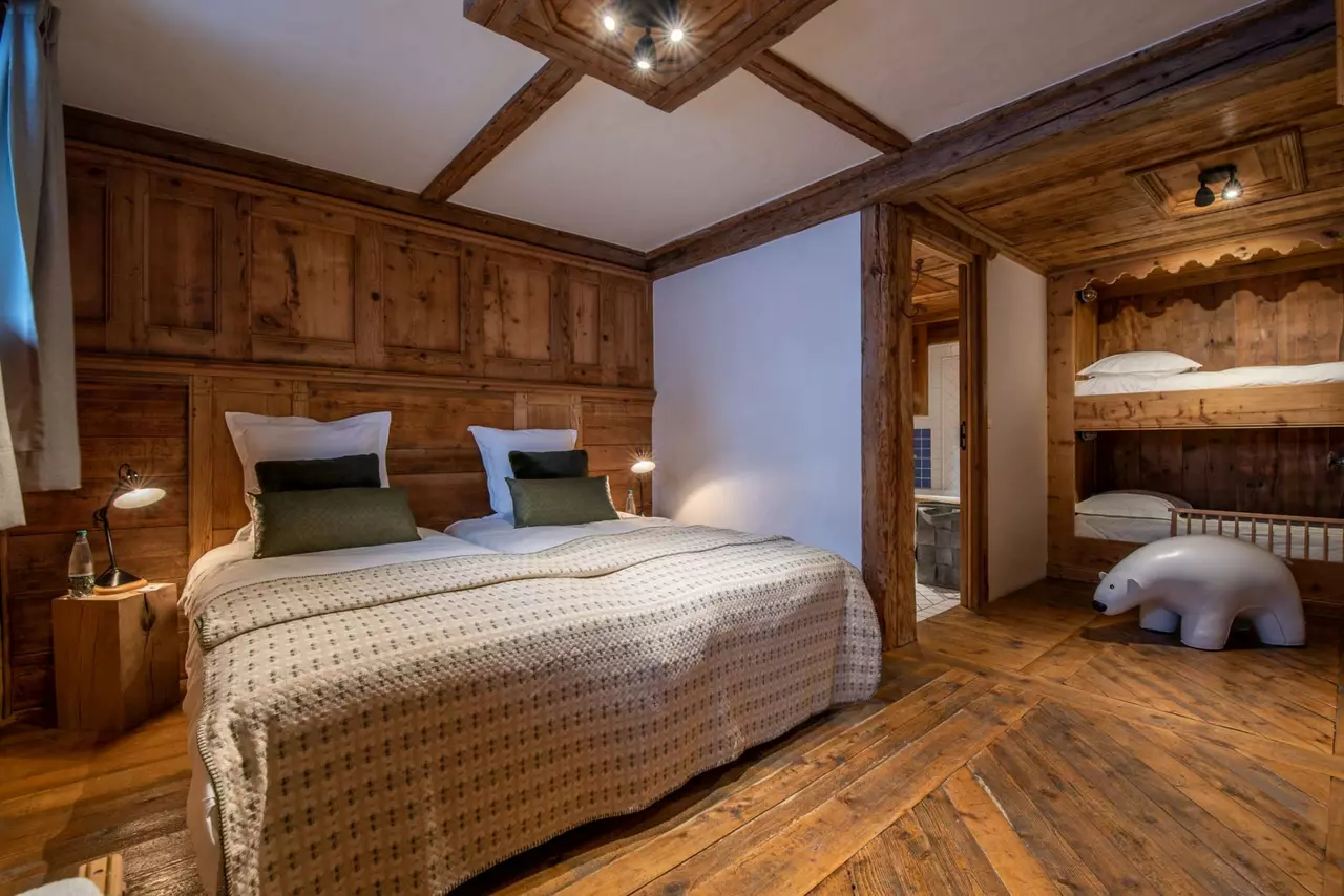 Chalet Alaska in French Alps, photo 11 of 29