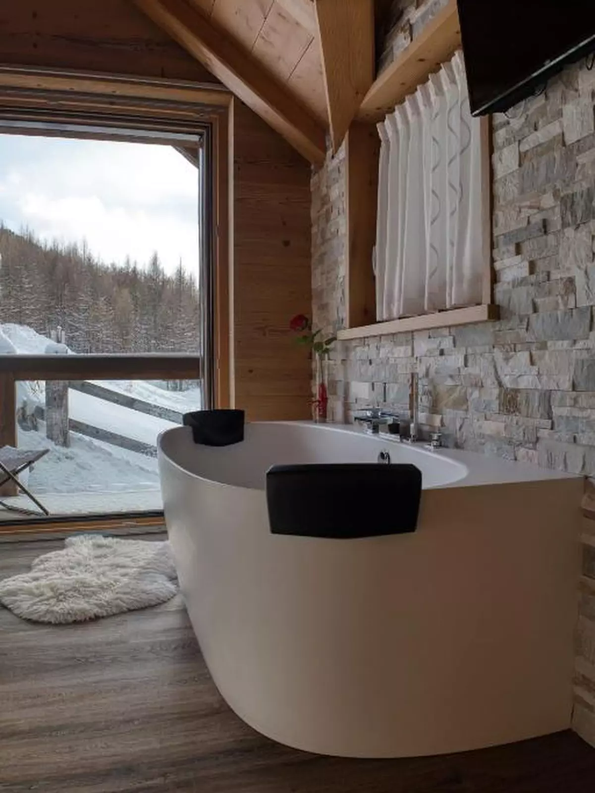 Chalet Uno in Italian Alps, photo 5 of 42