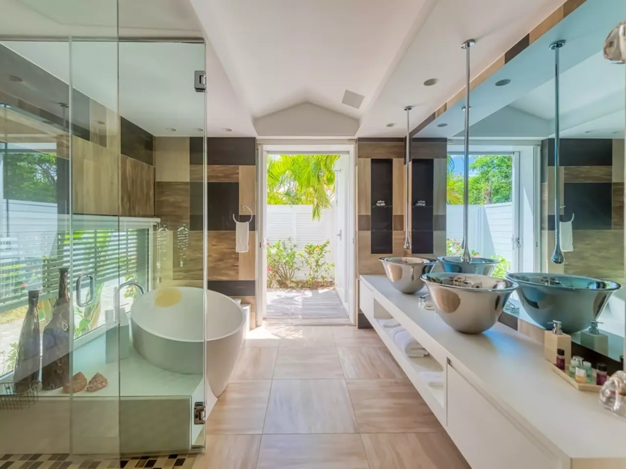 Villa C’est La Vie in Other Caribbean Islands, photo 31 of 43