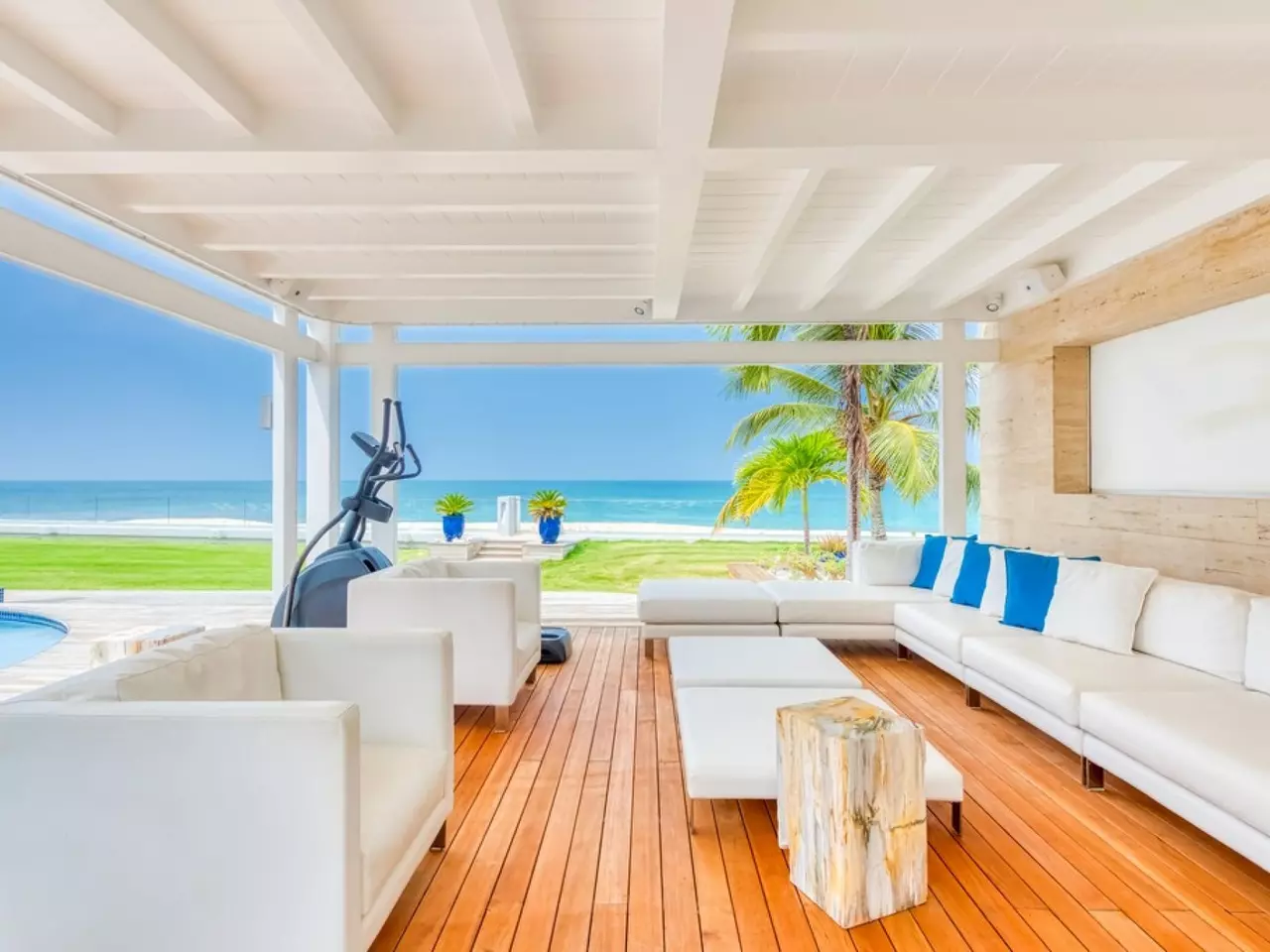 Villa C’est La Vie in Other Caribbean Islands, photo 30 of 43