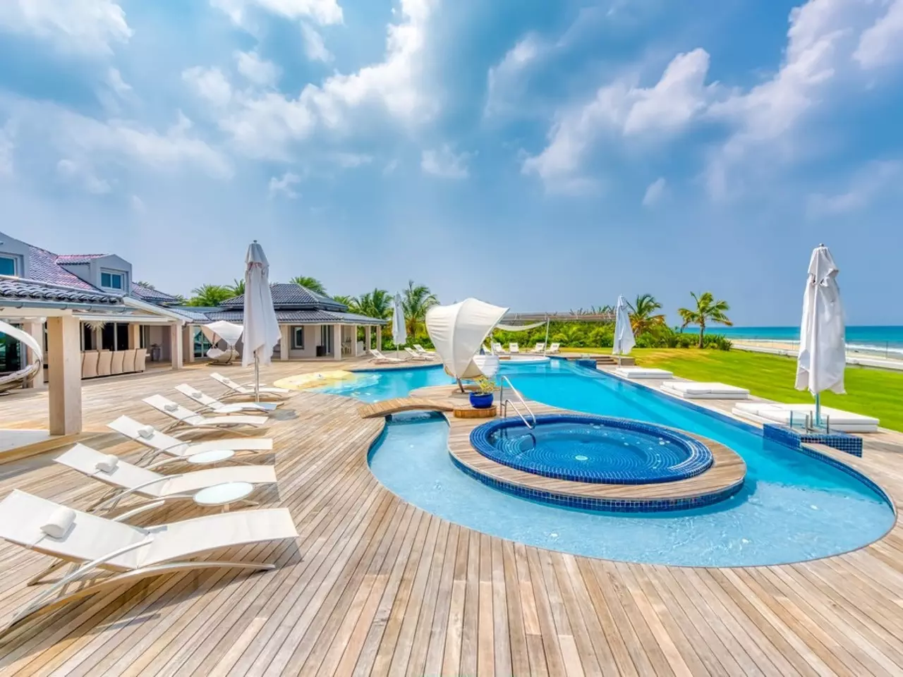 Villa C’est La Vie in Other Caribbean Islands, photo 35 of 43
