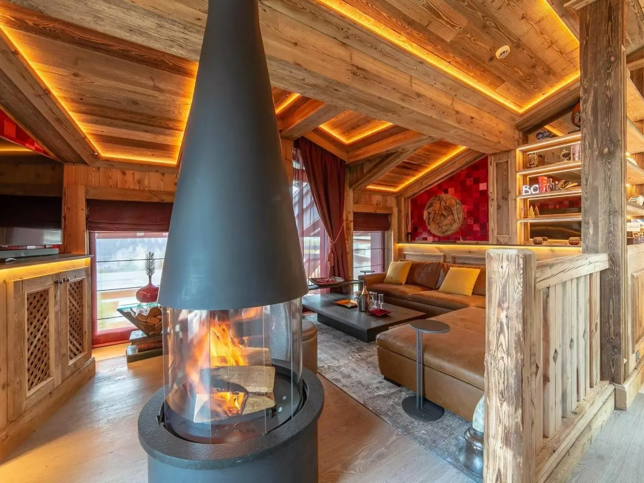 Chalet Bordeaux in French Alps, photo 10 of 19