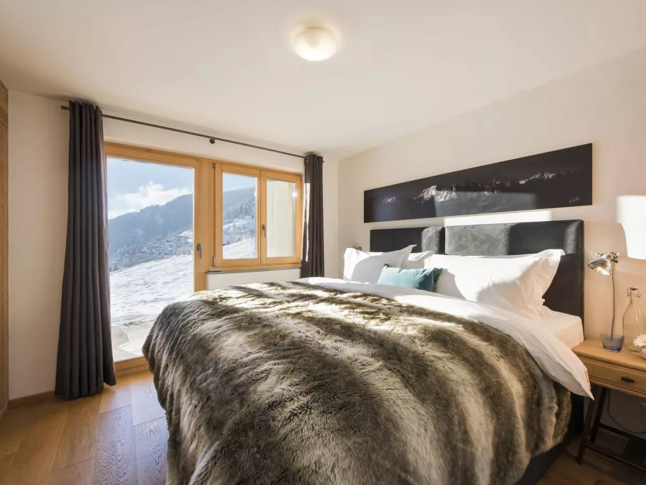Chalet Rock in Swiss Alps, photo 13 of 19