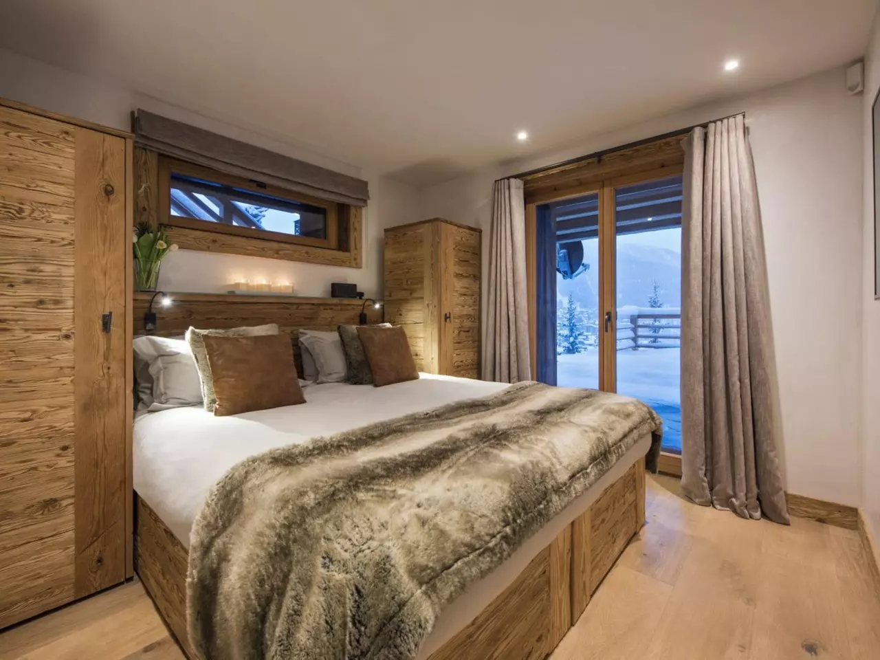 Chalet La Vigne in Swiss Alps, photo 3 of 22