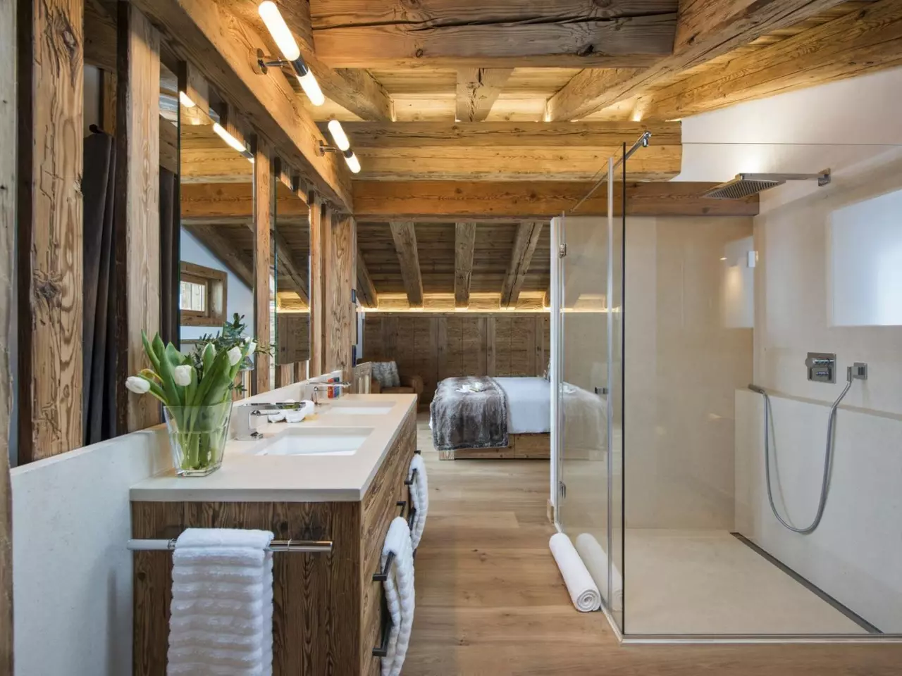 Chalet La Vigne in Swiss Alps, photo 20 of 22