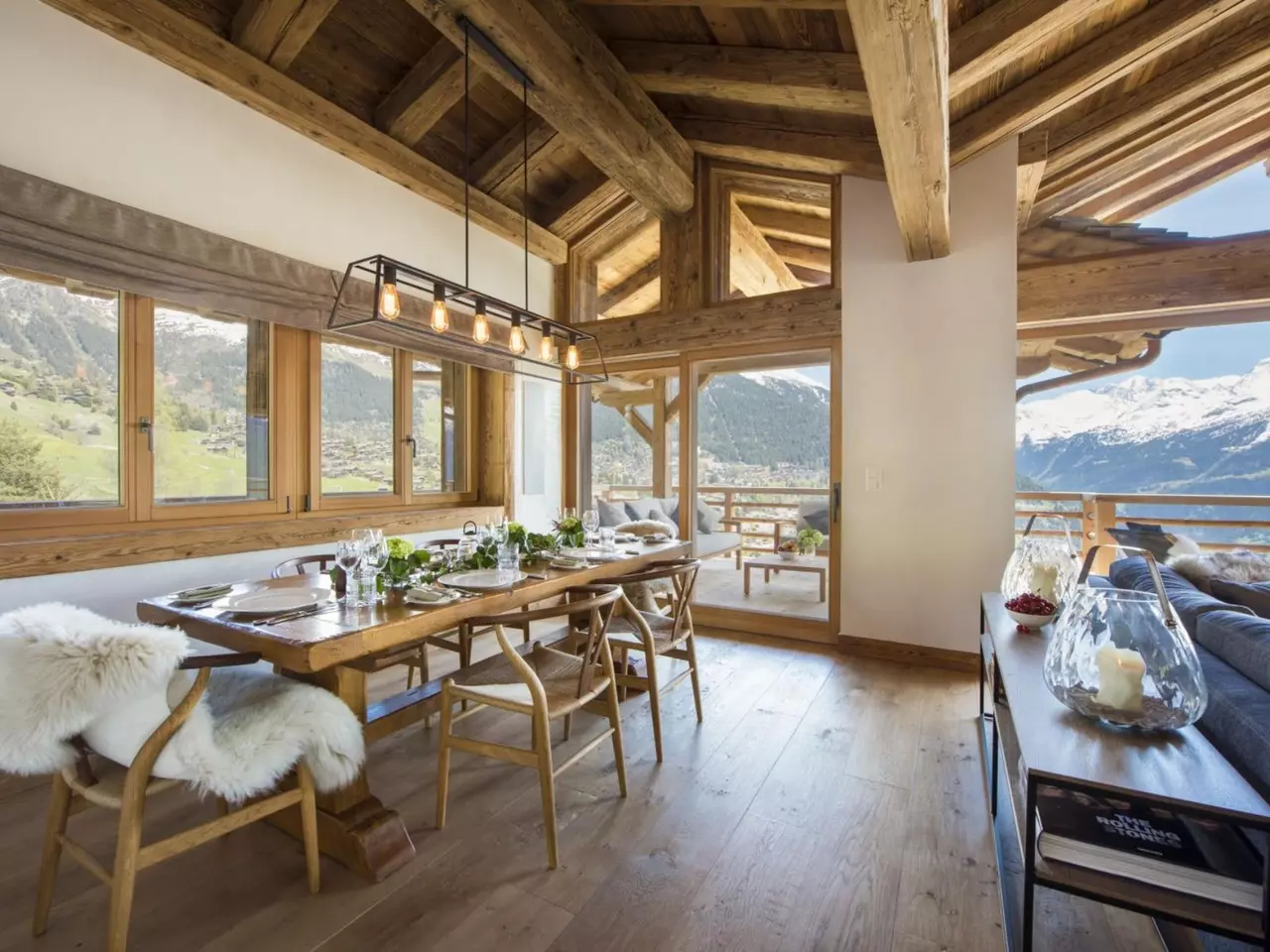 Chalet La Vigne in Swiss Alps, photo 18 of 22