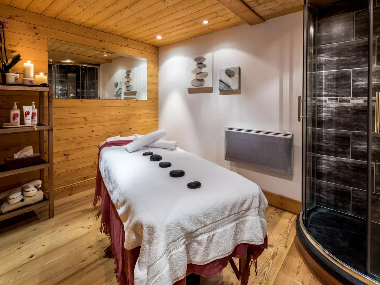 Chalet Tomkins in French Alps, photo 22 of 27