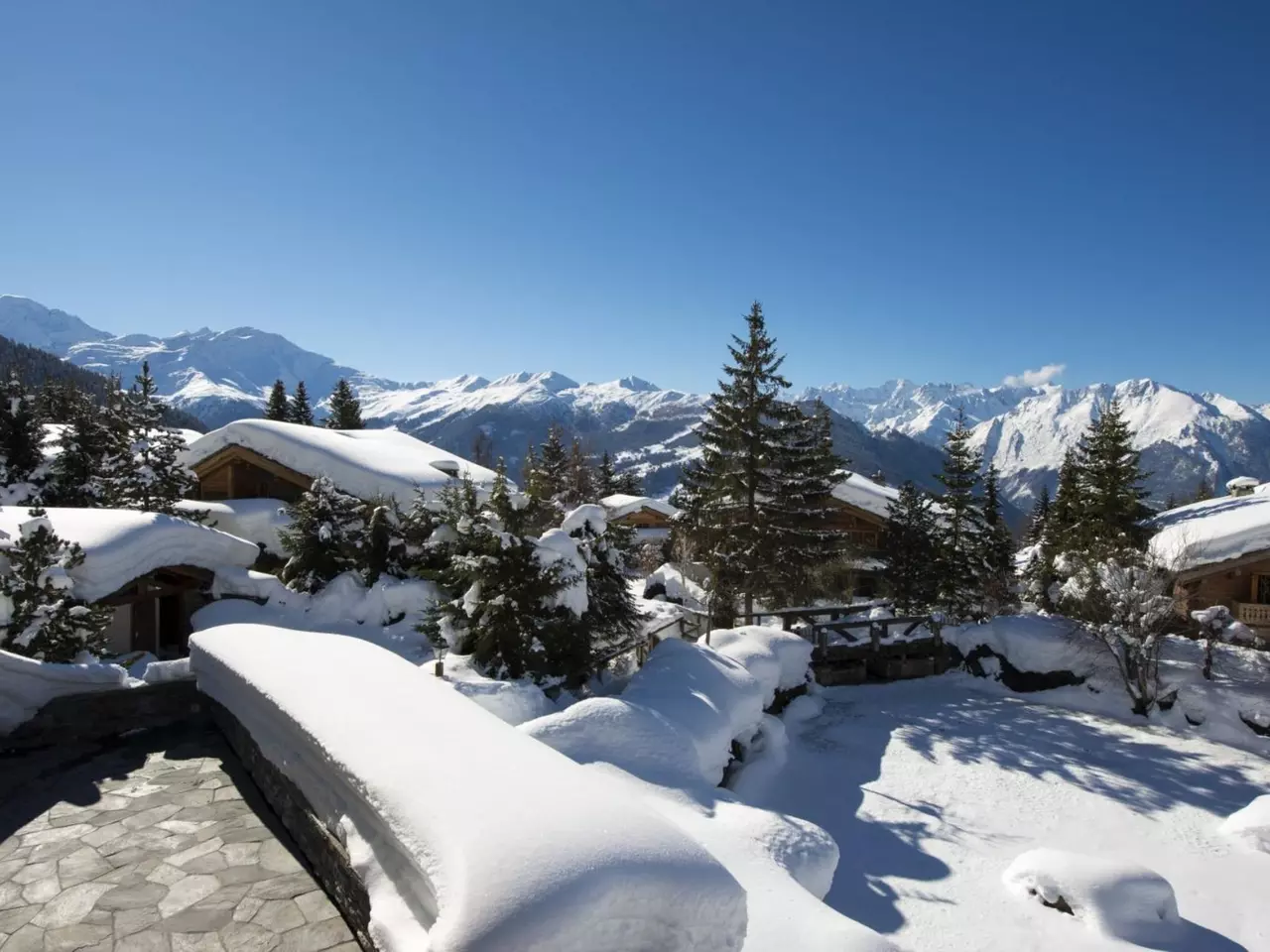 Chalet Makini in Swiss Alps, photo 5 of 25
