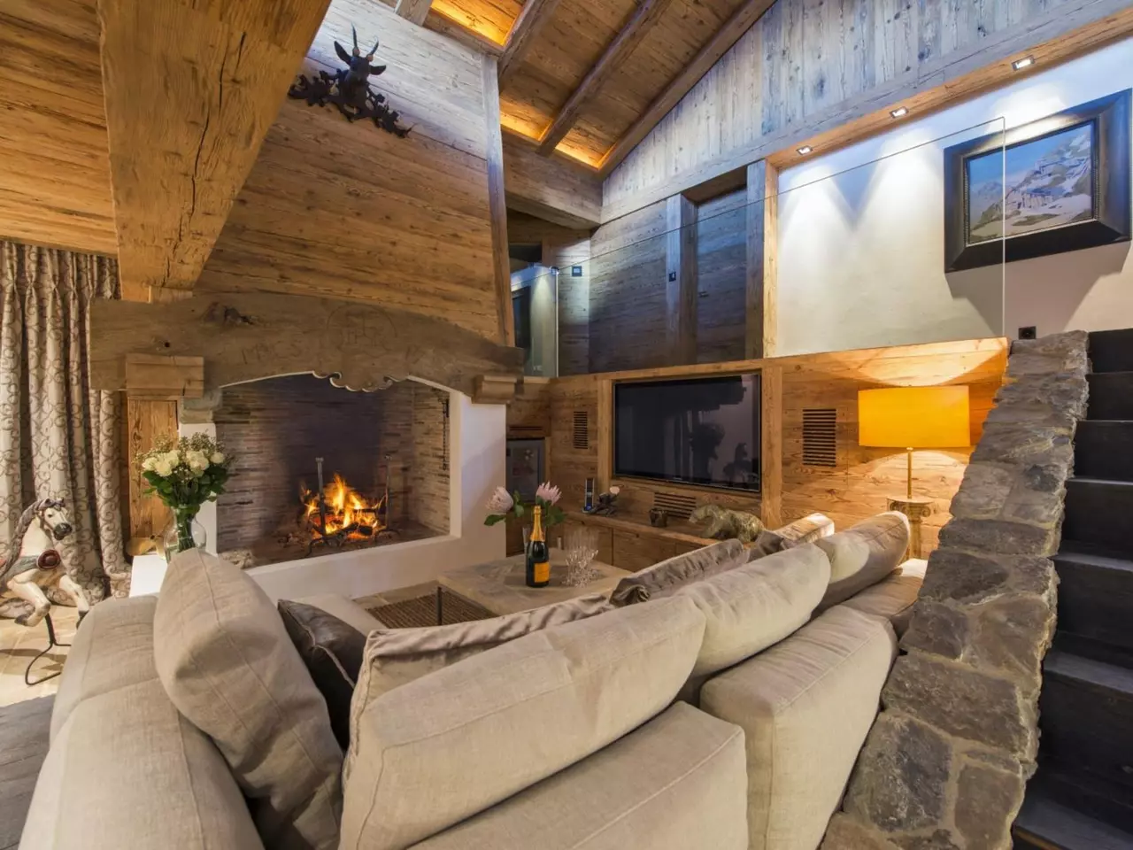 Chalet Makini in Swiss Alps, photo 15 of 25