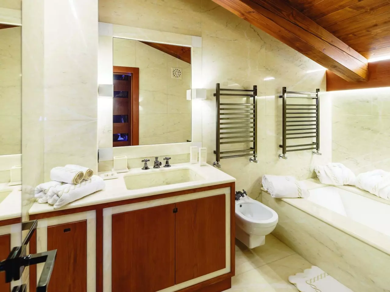 Chalet Dolce Vita in Italian Alps, photo 25 of 27