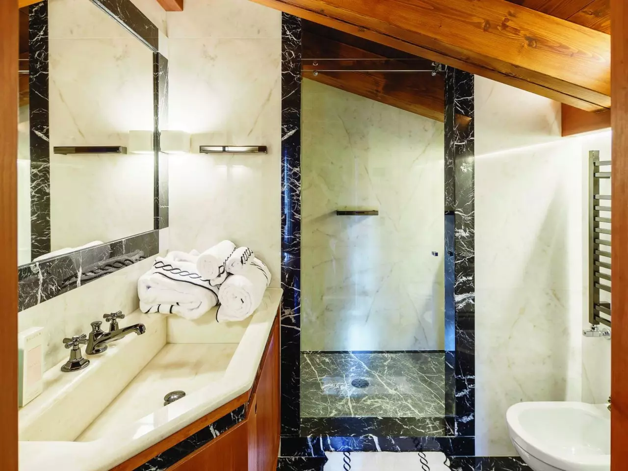 Chalet Dolce Vita in Italian Alps, photo 11 of 27